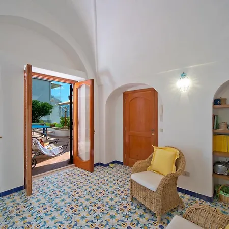 Sweet With Outdoor Unheated Whirlpool Tub Holiday home Praiano