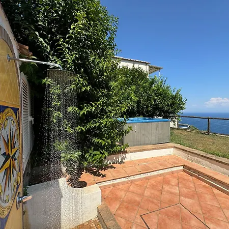 Holiday home Sweet With Outdoor Unheated Whirlpool Tub Praiano